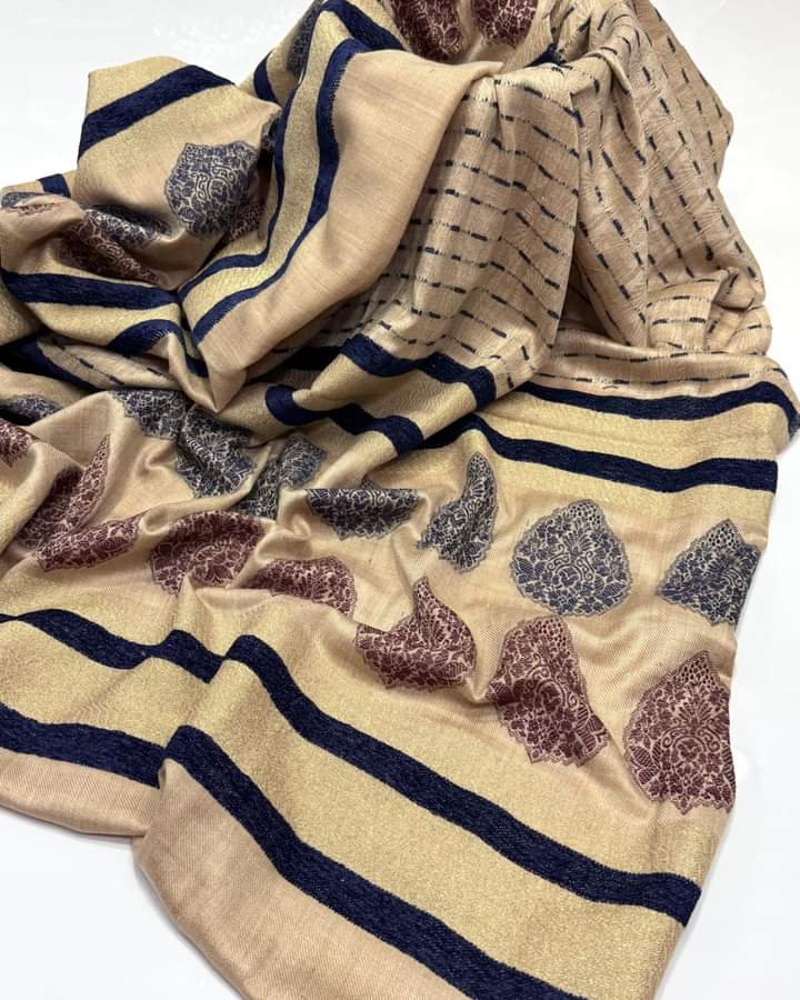 Special Vol Shawl